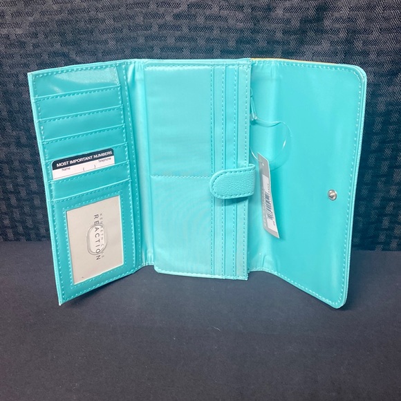 Wallet - Picture 4 of 4